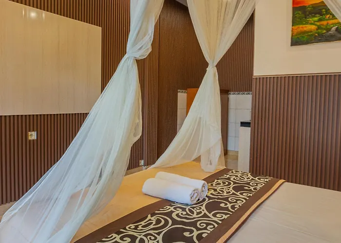 Artha Dewata 2* أوبود